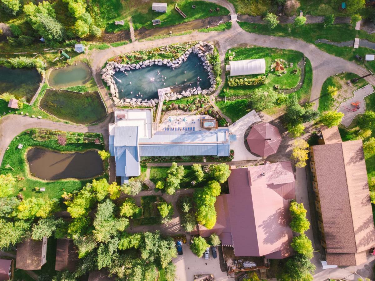 チェナ ホット スプリングス リゾート Chena Hot Springs エクステリア 写真